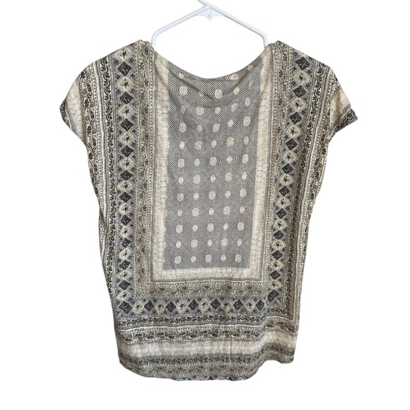 Lucky Brand Women's Beige Patterned Top - Picture 3 of 3